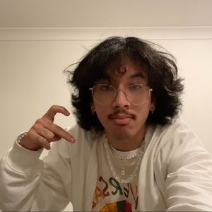 Meet your Posher, Dimitri